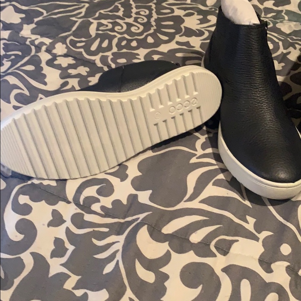 Ecco shoes